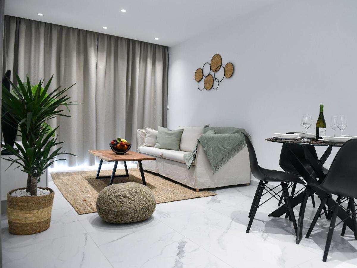 The Room, Suite 14, Leda Gardens Pafos Exterior foto
