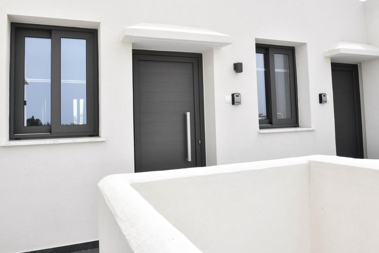 The Room, Suite 14, Leda Gardens Pafos Exterior foto